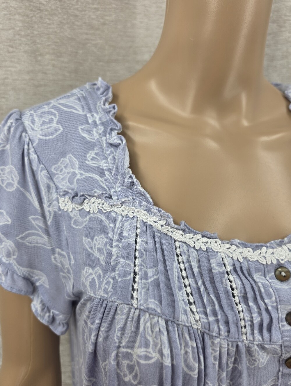 Eileen West Cornflower Toile Modal Jersey Cap Sleeve Waltz Nightgown - Picture 9 of 13
